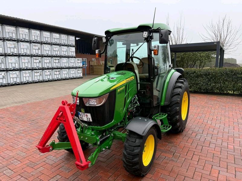 John Deere 4066R