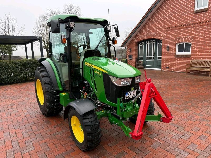 John Deere 4066R