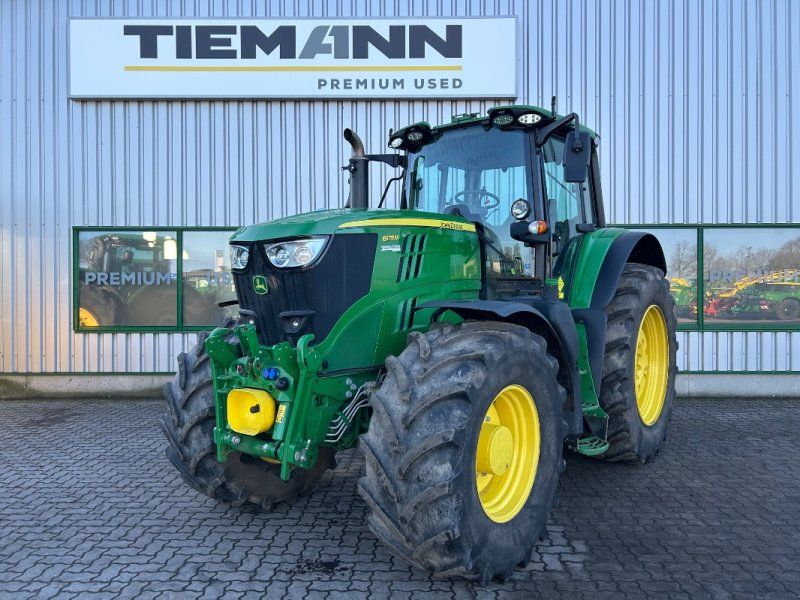 John Deere 6175M
