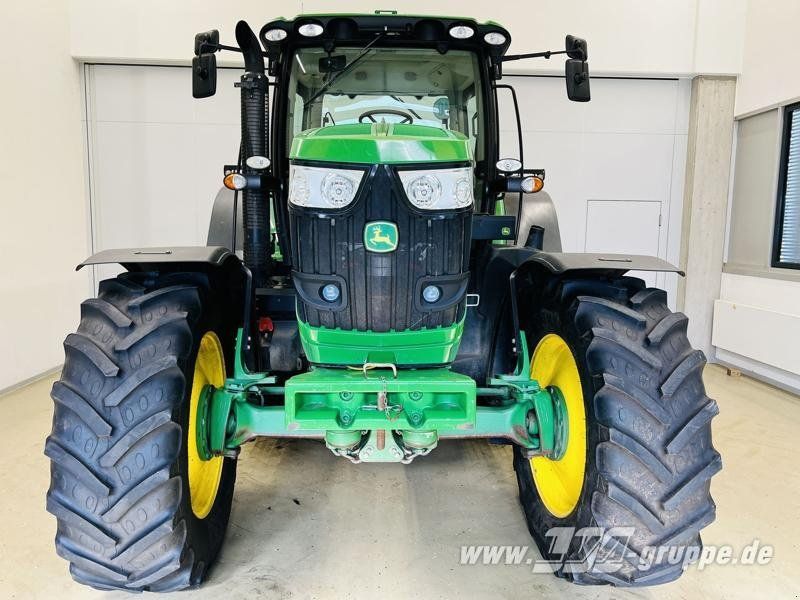 John Deere 6190R