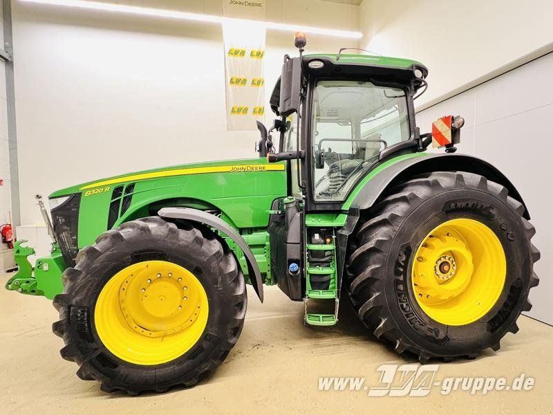 John Deere 8320R Premium Edition
