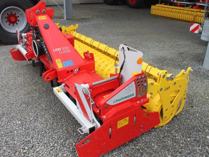 Pöttinger LION 3030 CLASSIC