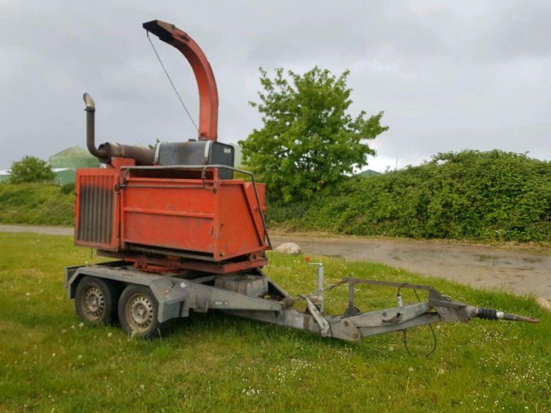 Dücker HM 250