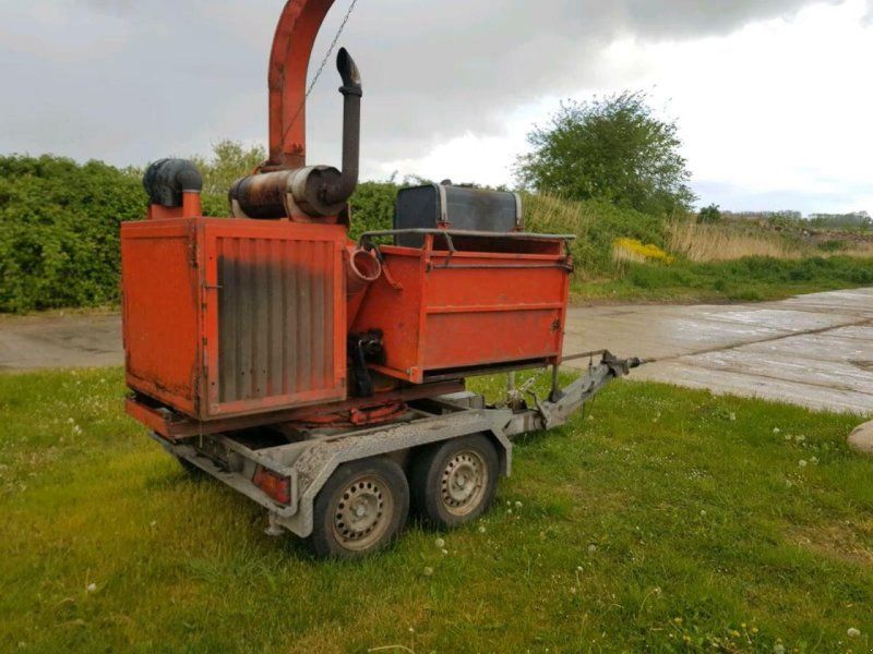 Dücker HM 250
