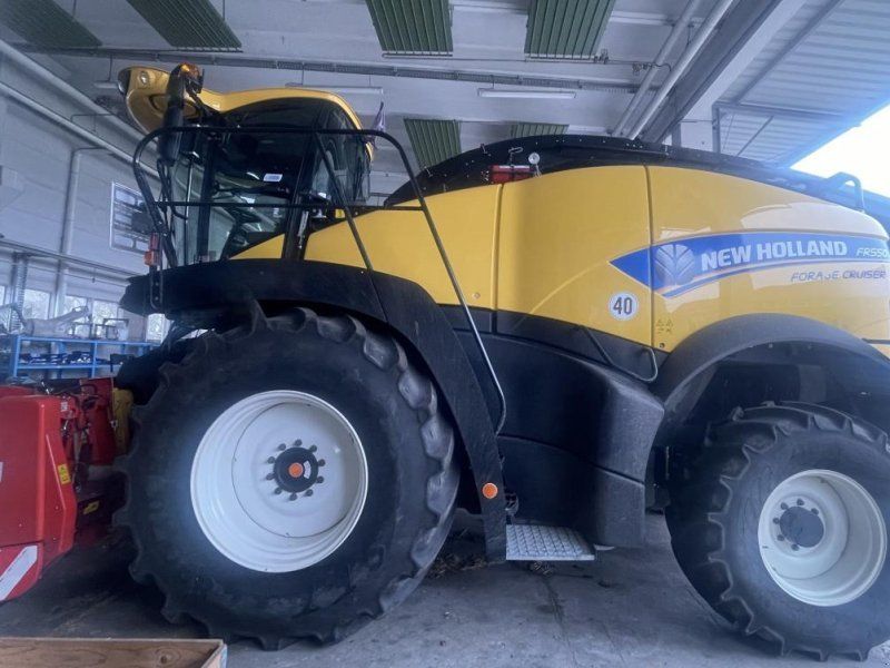 New Holland FR 550
