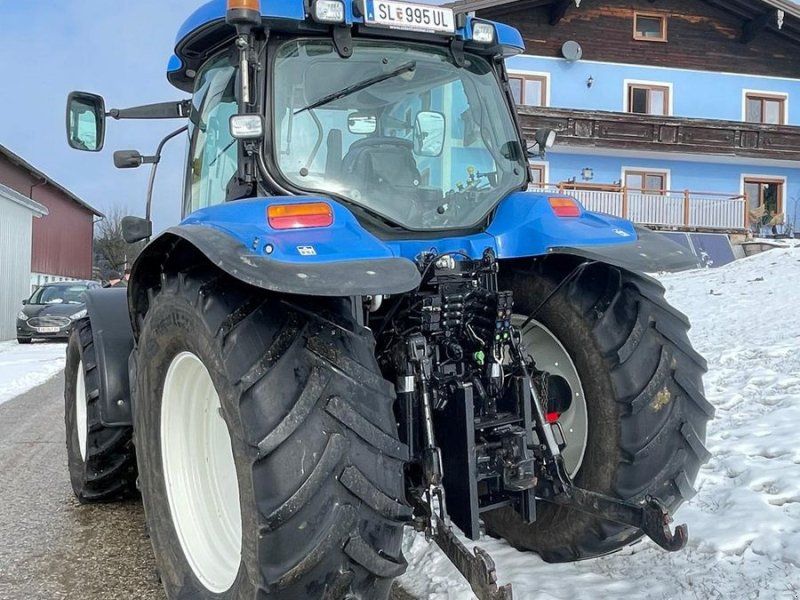 New Holland TS135A