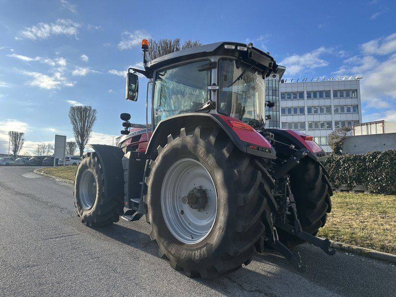 Massey Ferguson 8S.225 Dyna-7