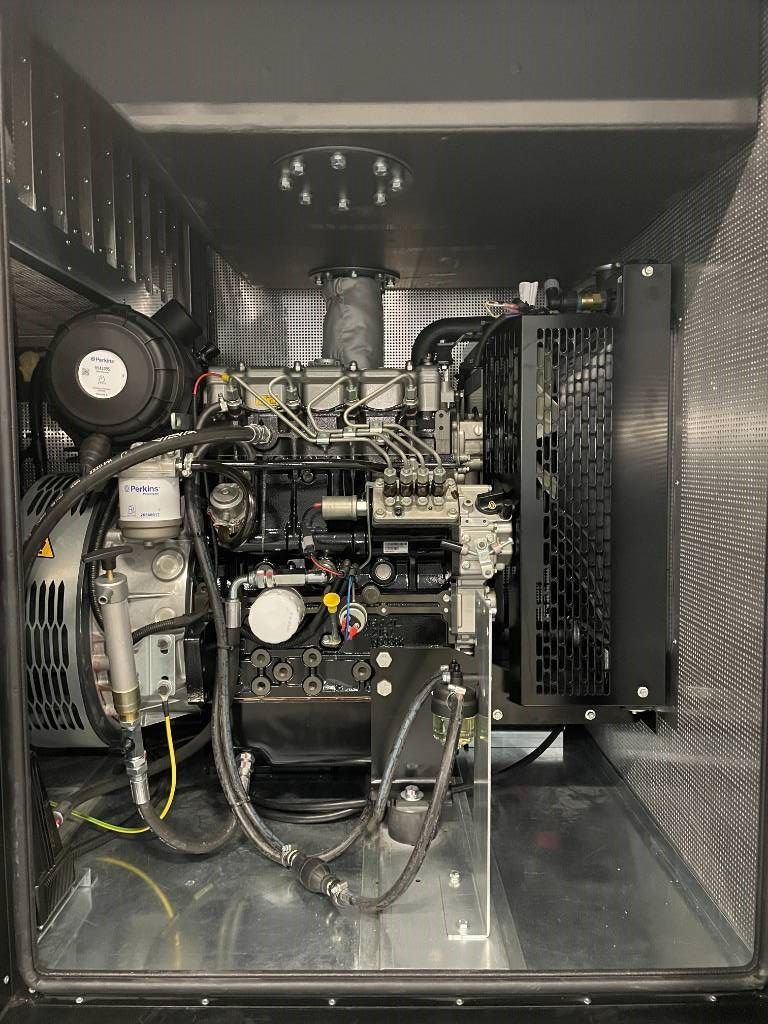 Perkins 404J-22G - 22 kVA StageV Supersilent - DPX-21000P
