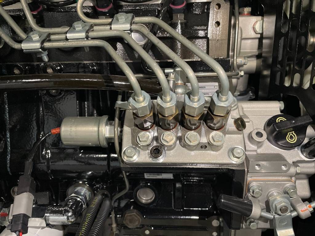 Perkins 404J-22G - 22 kVA StageV Supersilent - DPX-21000P