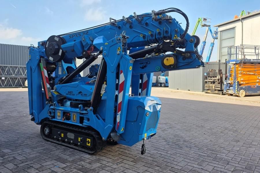 Jekko SPX532CL-2 Electric, Remote Controlled, 17.3m Lift