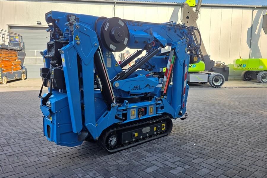 Jekko SPX532CL-2 Electric, Remote Controlled, 17.3m Lift