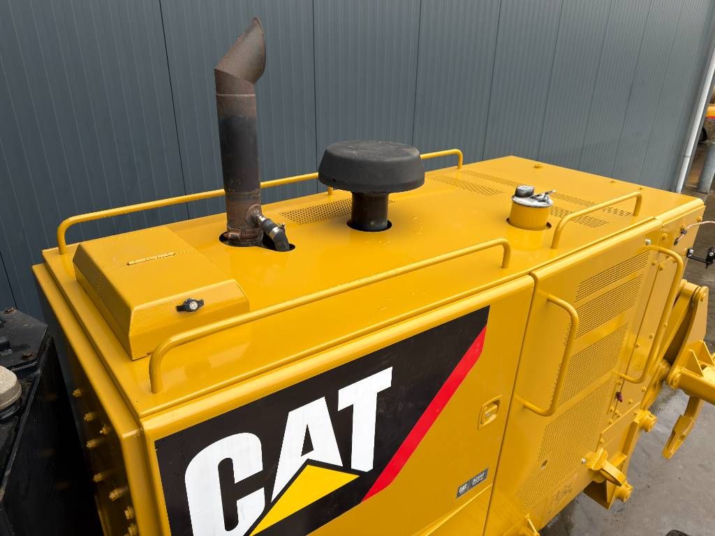 CAT 140K