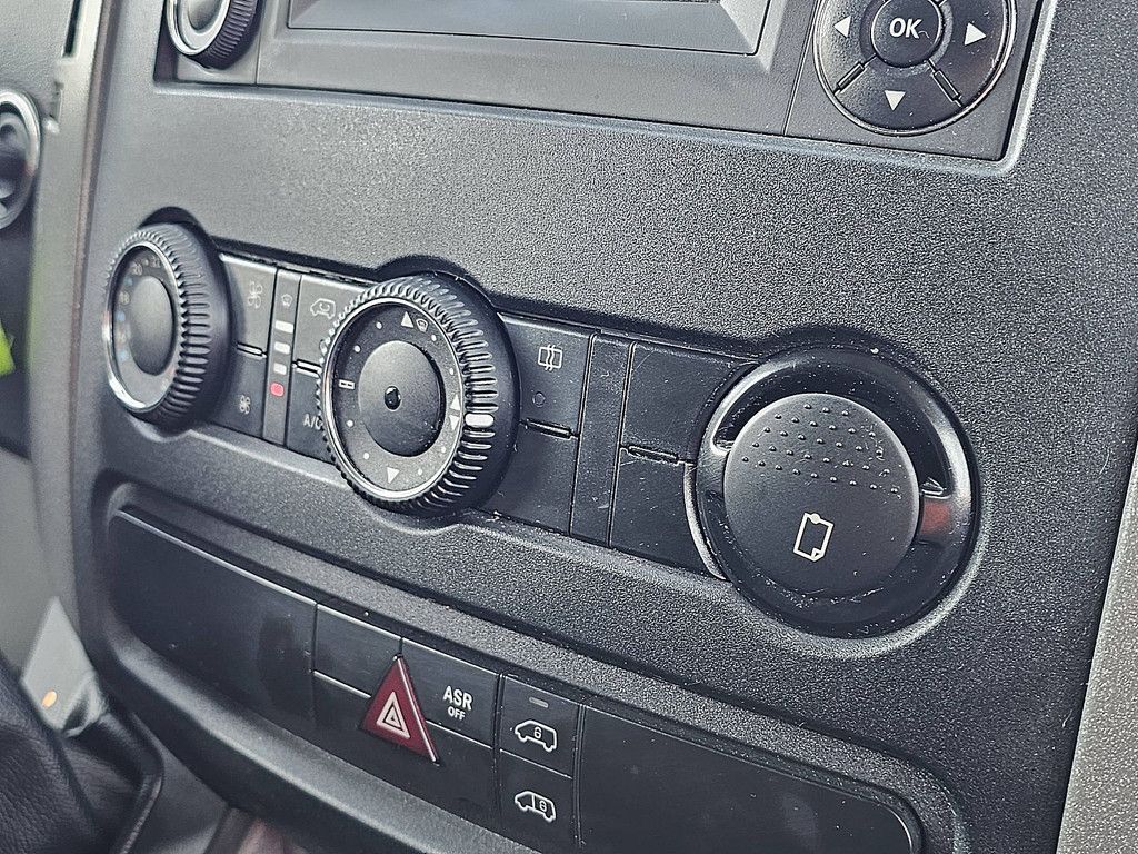 MERCEDES-BENZ SPRINTER 316 ac aut. ahw3500 kg