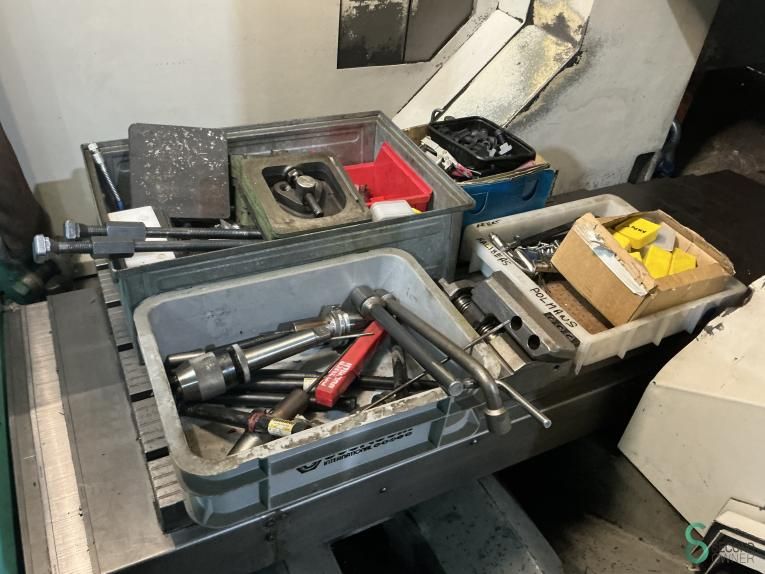 Milling machines Deckel MAHO DMC 70V 1999