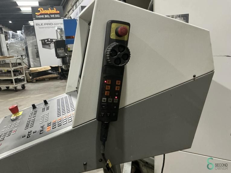 Milling machines Deckel MAHO DMU 60T 2001