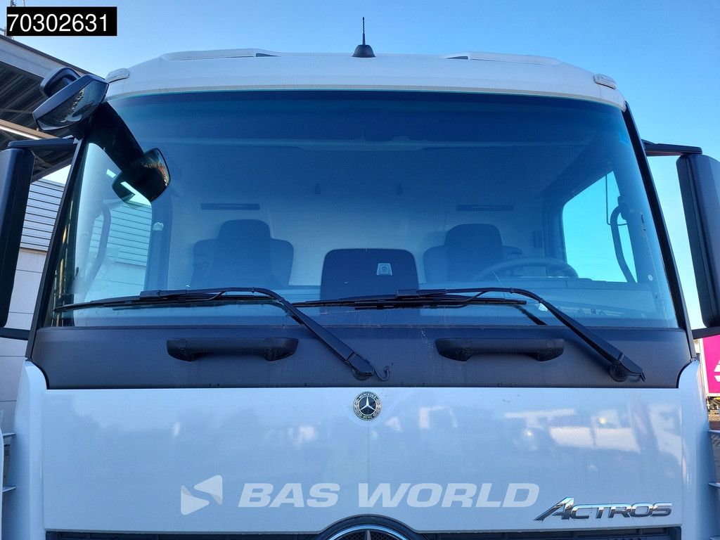 Mercedes Actros 1827 4X2 NEW! 18tonner 7550mm Koffer 2000kg Ladebordwand automatic Euro 6