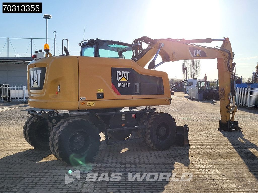 Caterpillar M314 F 30 km/h