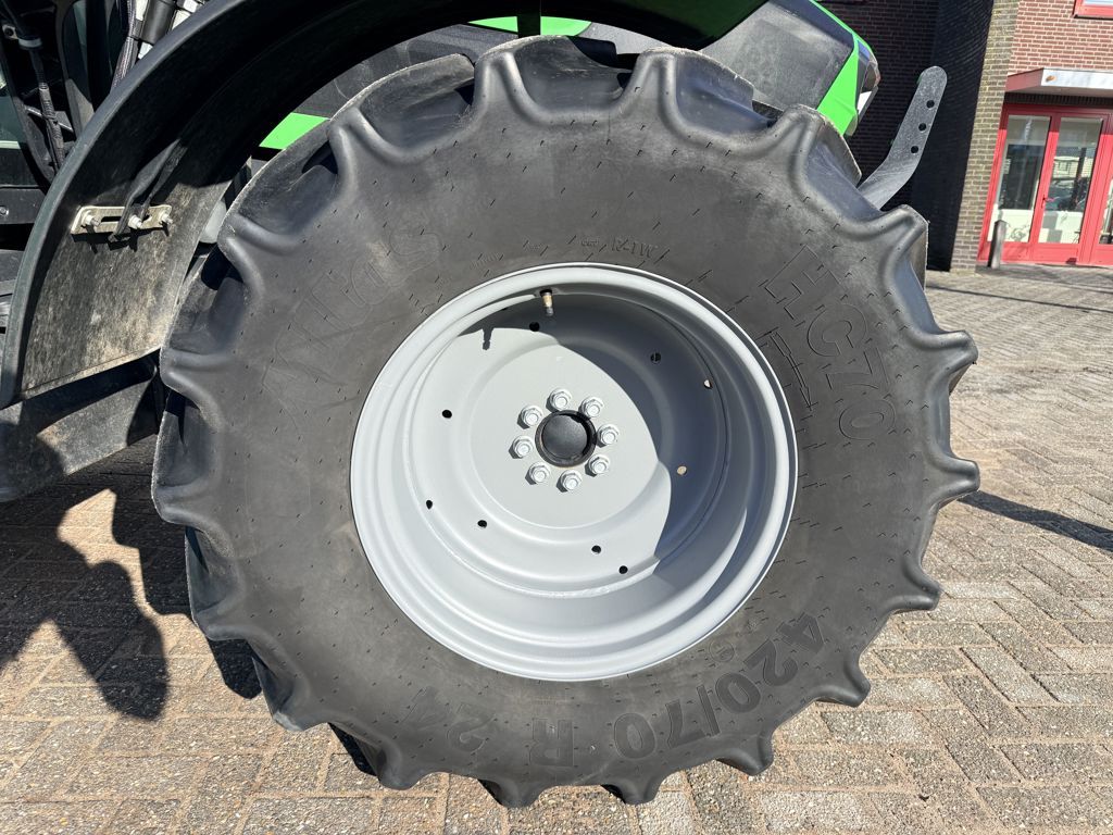 Deutz-Fahr 5095D + Stoll Profiline