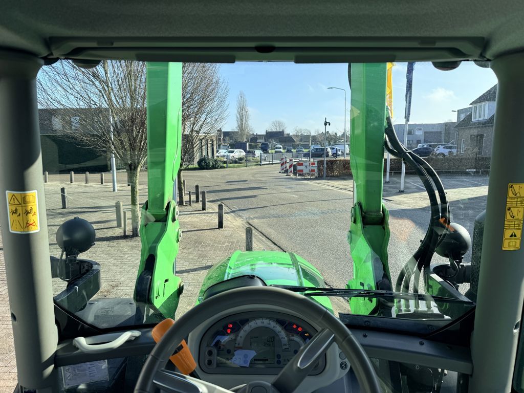 Deutz-Fahr 5095D + Stoll Profiline