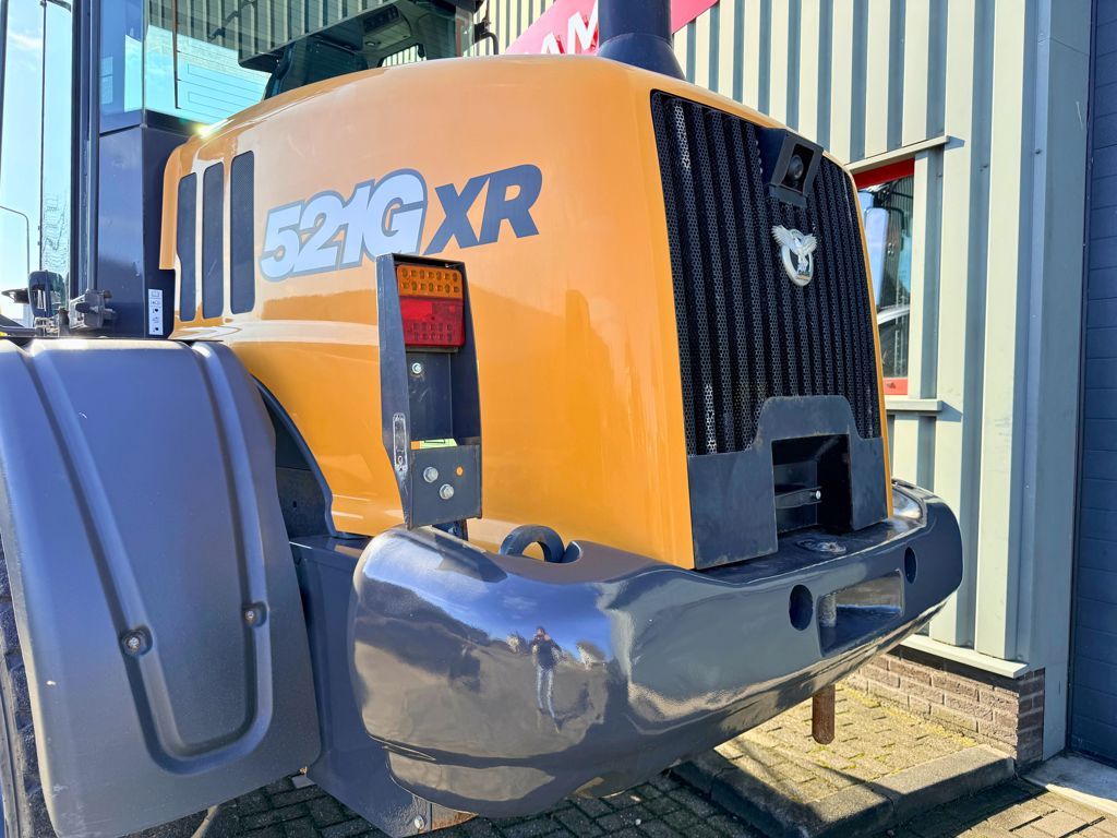 Case 521G XR Shovel