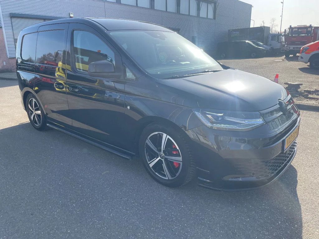 Volkswagen Caddy 75 Years Edition / Black Edition Full Option !! 23.000 km !! NIEUWSTAAT !!