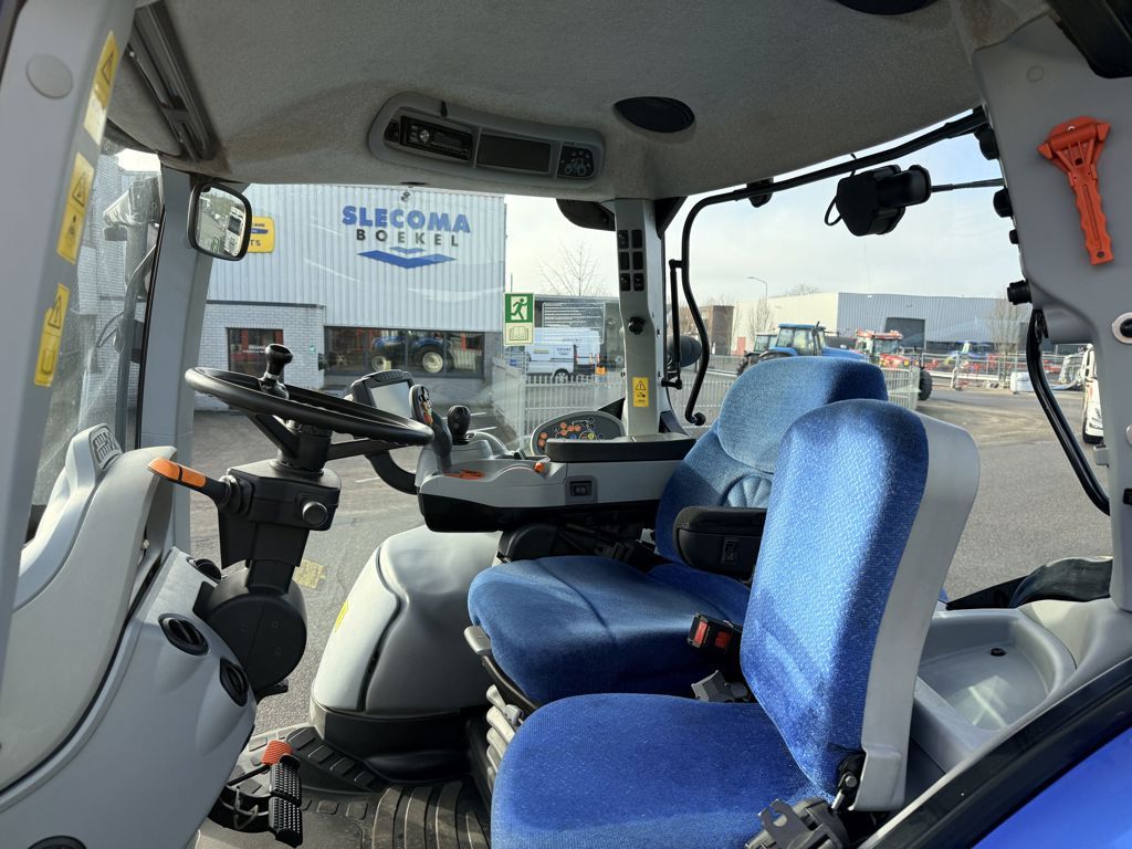 New Holland T7030 Autocommand