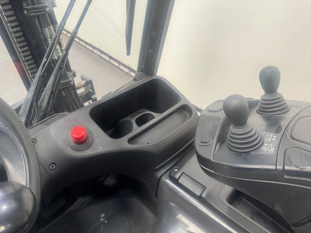 Linde 387 E 25 L-01. Inclusief nieuwe accu