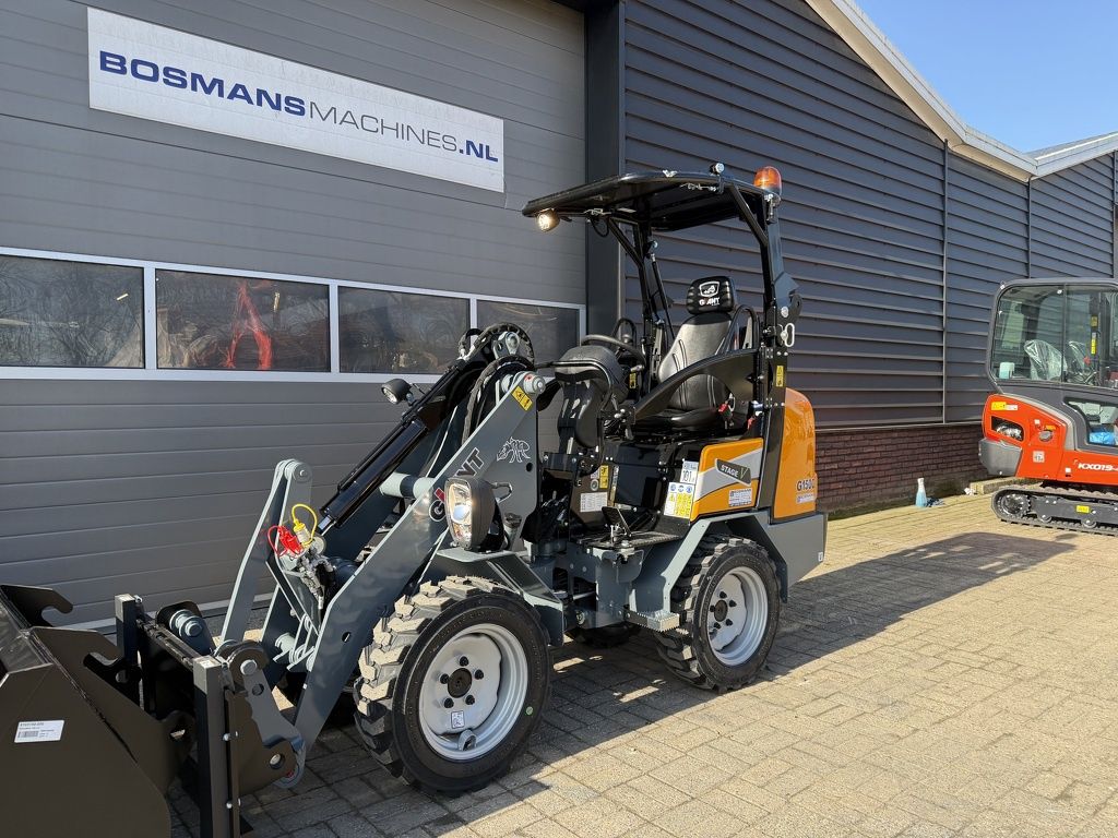 Giant G1500 minishovel NIEUW met klapdak