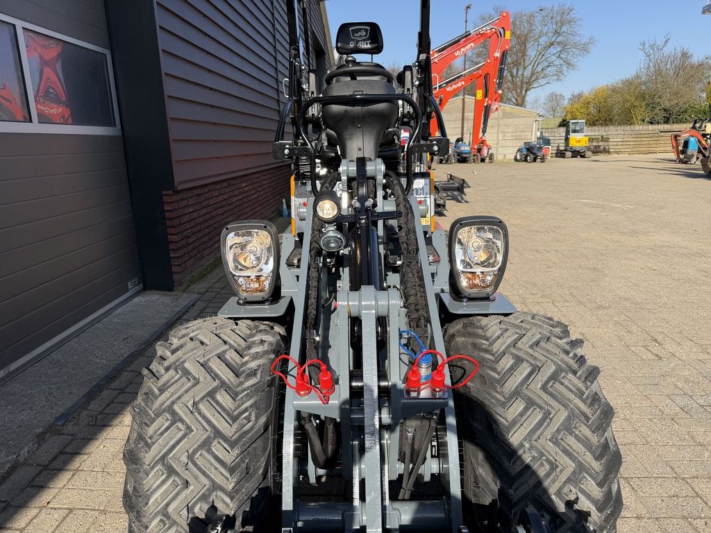 Giant G1500 L X-TRA minishovel / kniklader NIEUW