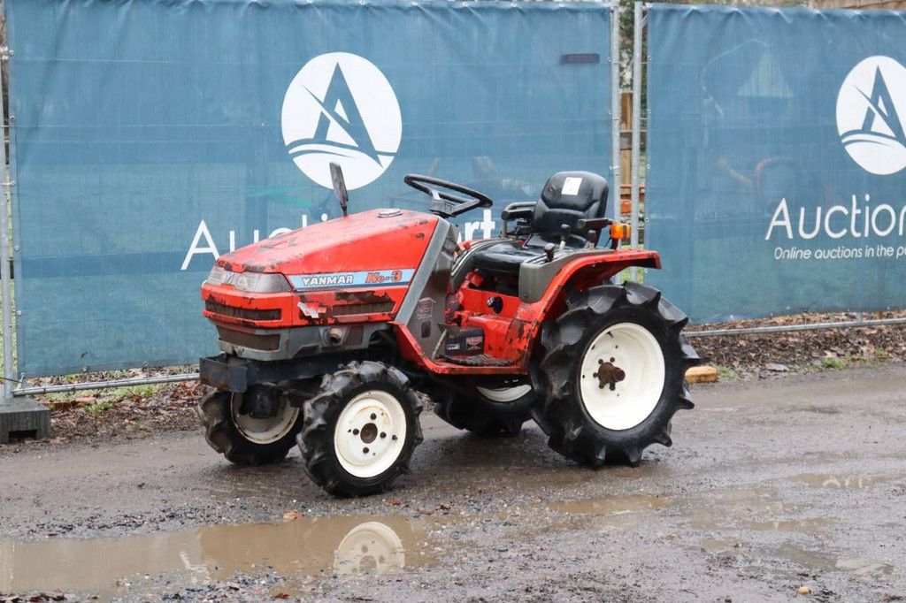 Mini tractor Yanmar Ke-3 Diesel 13.5hp