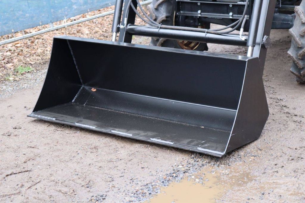 Iseki TA270F Diesel-Kleintraktor mit Frontlader