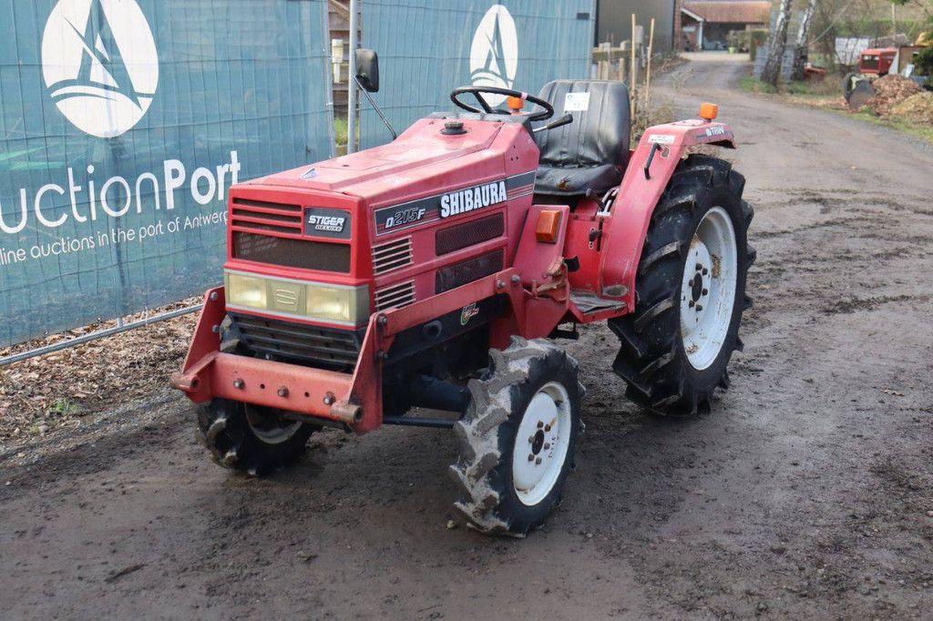 Kleintraktor Shibaura D215F Diesel 21 PS