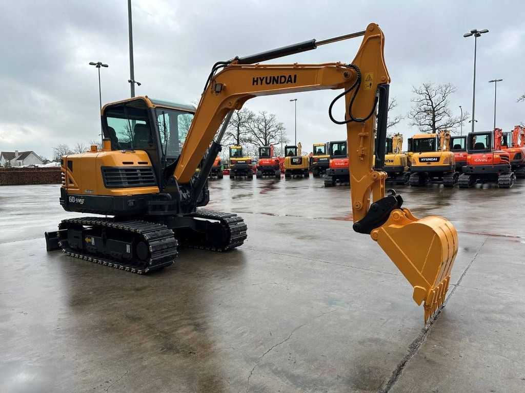 Crawler excavator Hyundai R60VS Diesel 40.5kW 2016