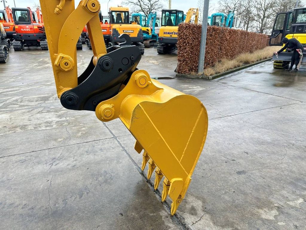 Crawler excavator Komatsu PC56-7 Diesel 34.5kW 2015