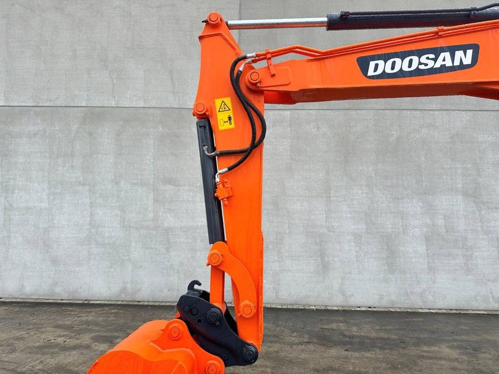 Doosan DX60-9C Diesel-Raupenbagger 39 kW, Baujahr 2018