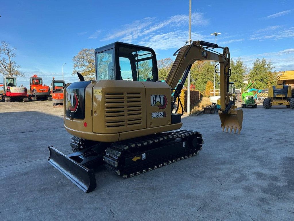 Raupenbagger Caterpillar 306 Diesel 36,5 kW 2016