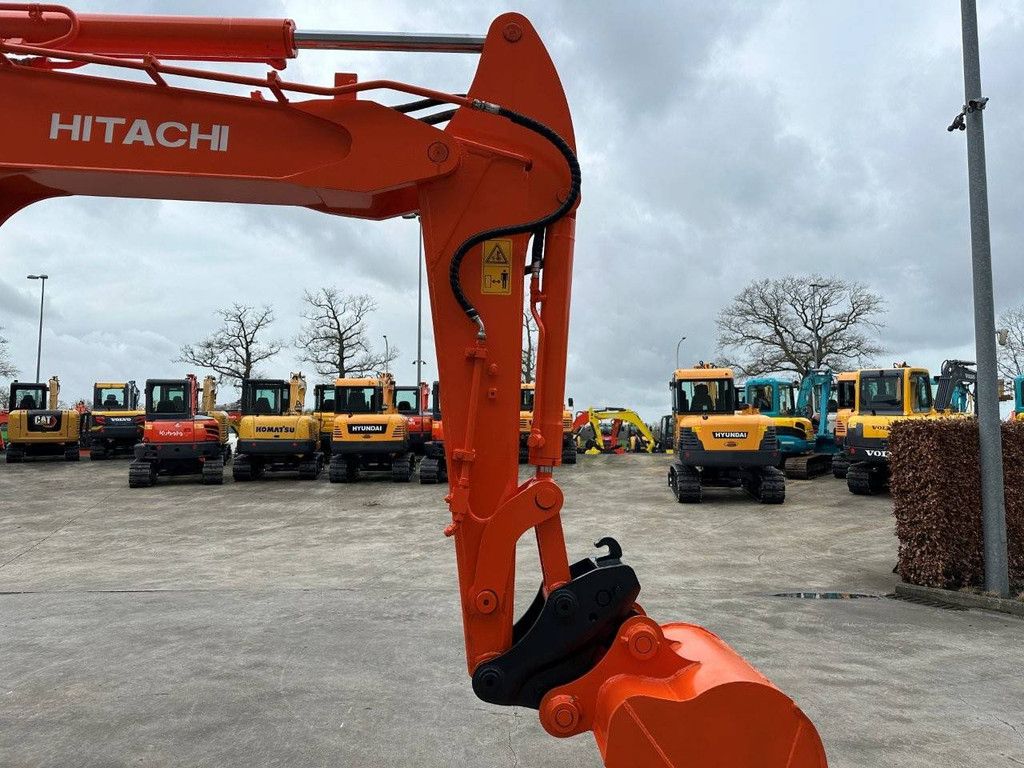 Crawler excavator Hitachi ZX60USB-3F Diesel 40.5kW 2012