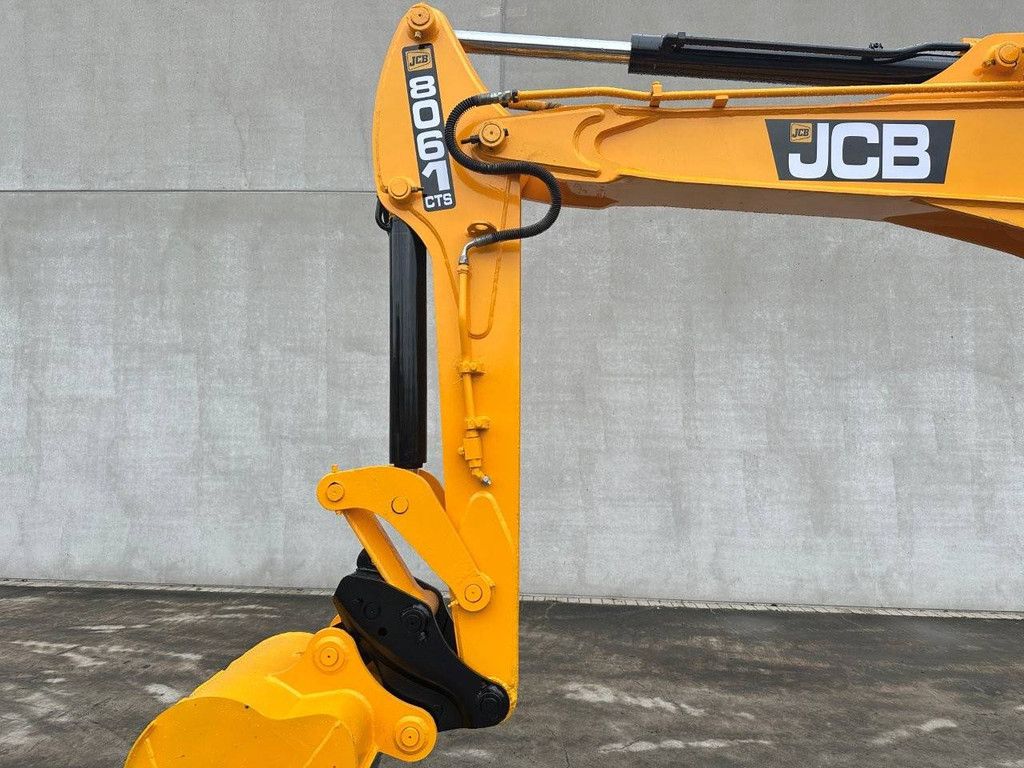 Crawler excavator JCB 8061 Diesel 41kW 2010