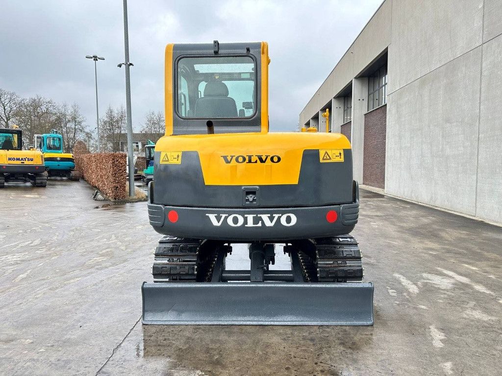 Crawler excavator Volvo EC55B Diesel 37kW 2009