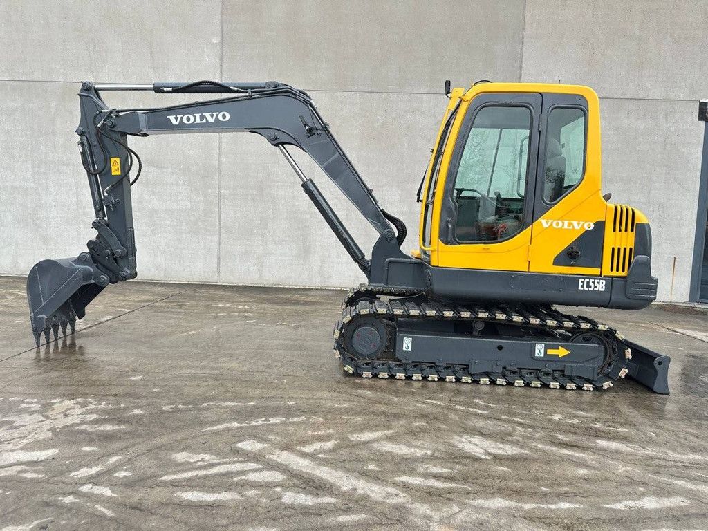 Crawler excavator Volvo EC55B Diesel 37kW 2009
