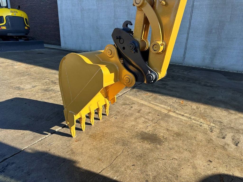 Raupenbagger Caterpillar 304C CR Diesel 23,4 kW 2010