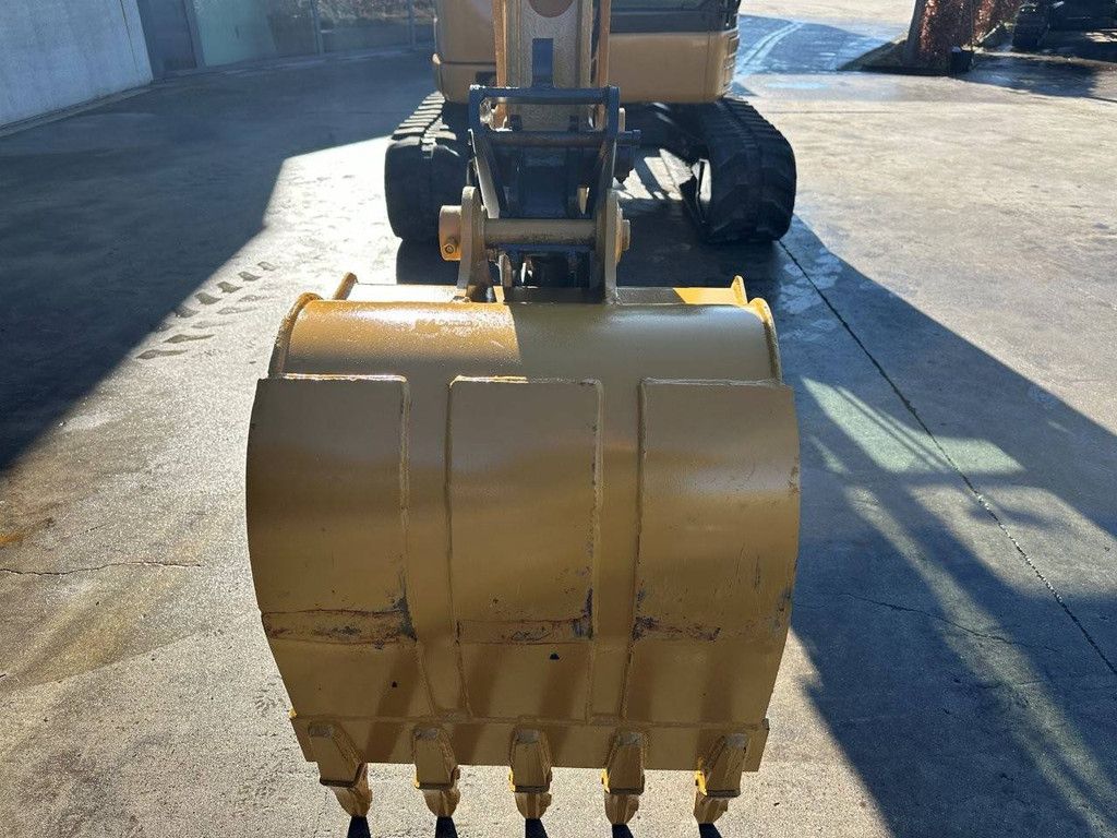 Raupenbagger Caterpillar 304C CR Diesel 23,4 kW 2010