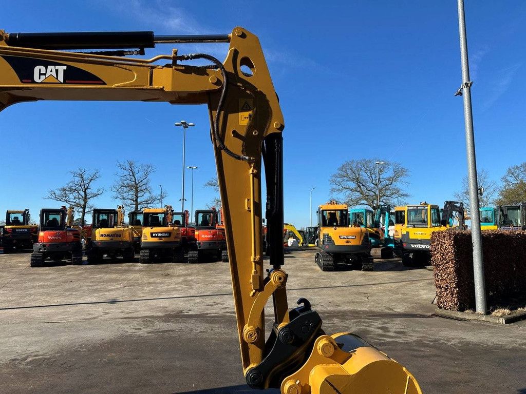 Raupenbagger Caterpillar 304C CR Diesel 23,4 kW 2010