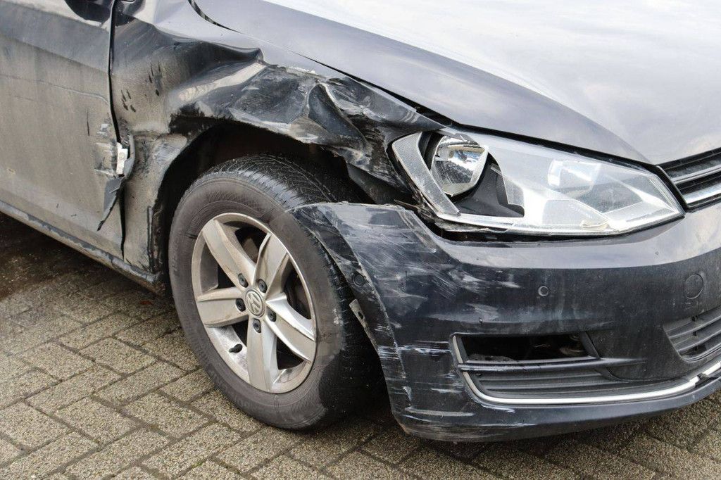 Pkw Volkswagen Golf TDI Diesel 110 PS 2016 (Marge)