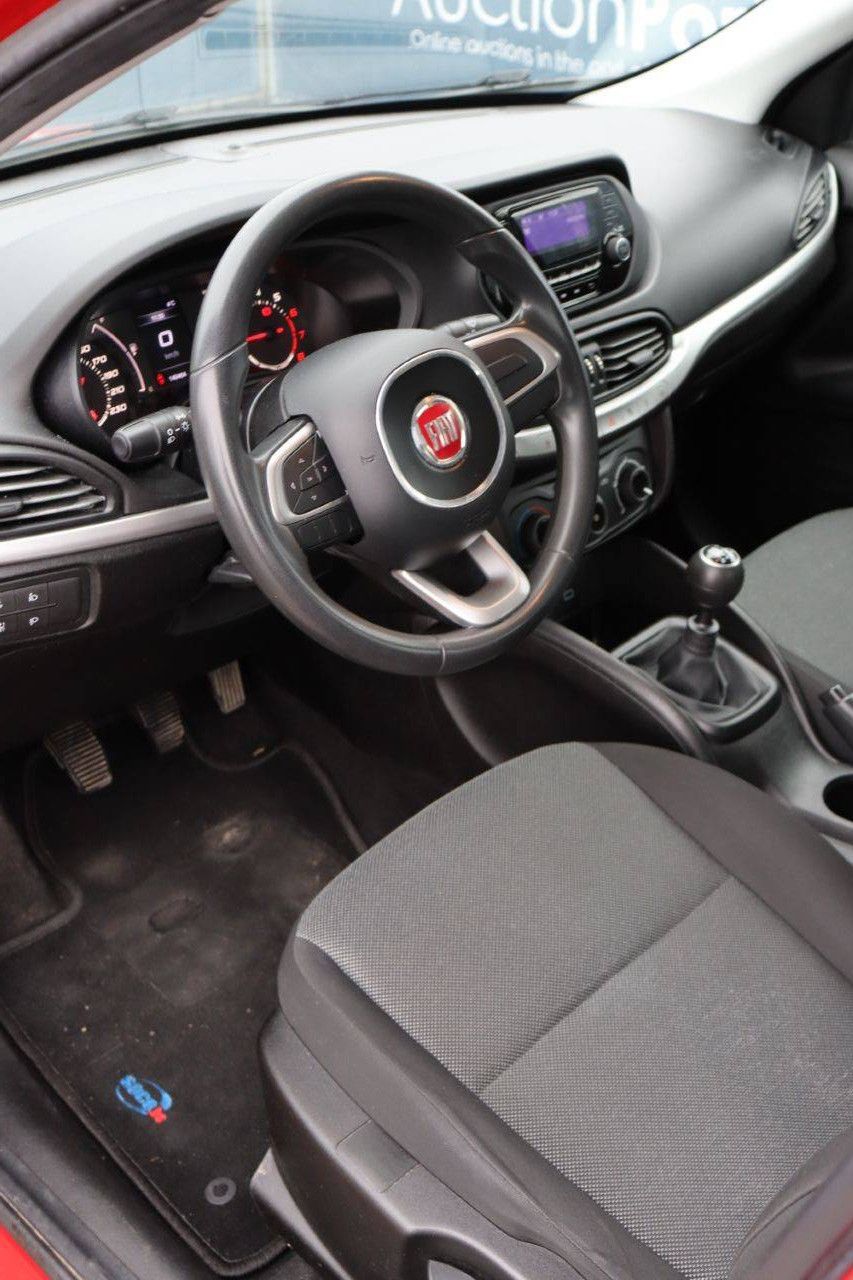 Pkw Fiat Tipo Benzin 95 PS 2019 (Marge)