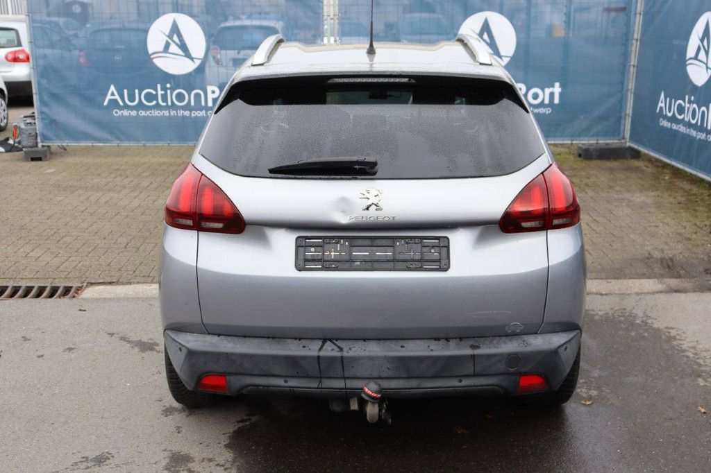SUV Peugeot 2008 Benzin 82 PS 2018 (Marge)