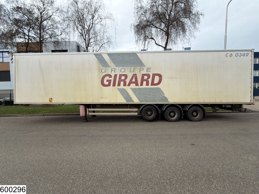 Samro gesloten bak SAMRO ST39PJ