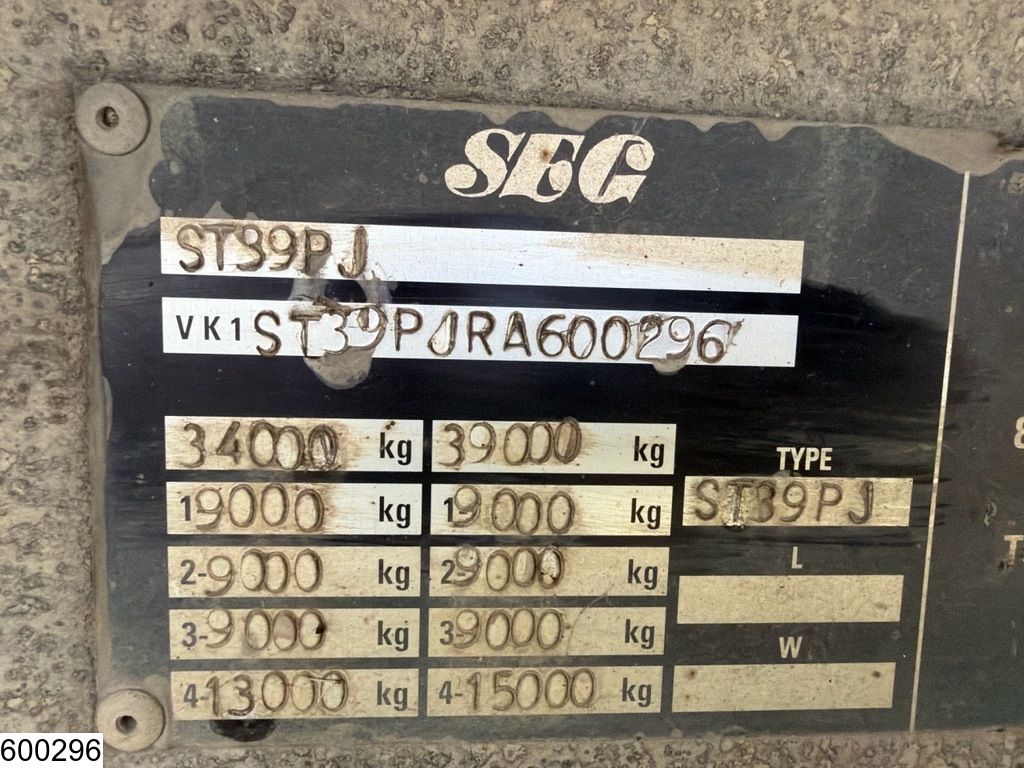 Samro gesloten bak SAMRO ST39PJ