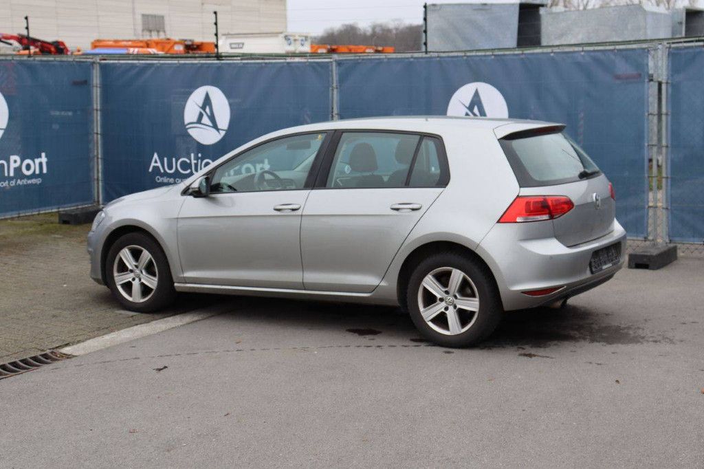 Pkw Volkswagen Golf Benzin 105 PS 2014 (Marge)
