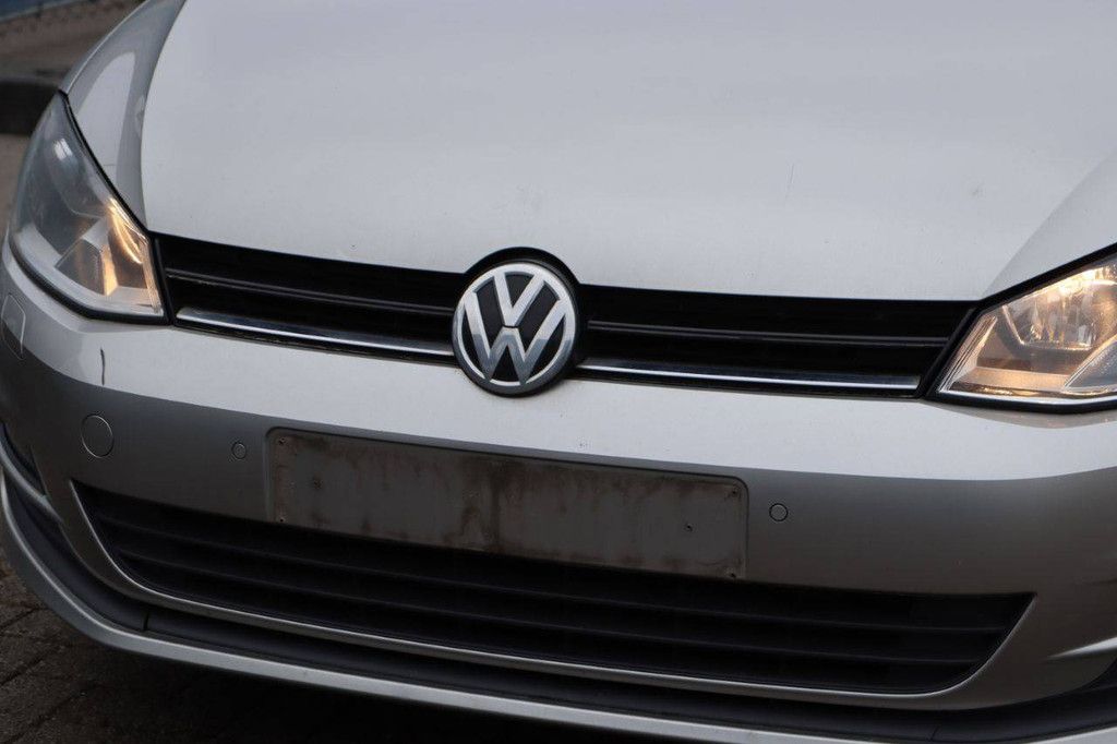 Pkw Volkswagen Golf Benzin 105 PS 2014 (Marge)